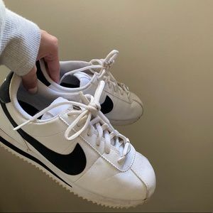 Nike Cortez size 5y